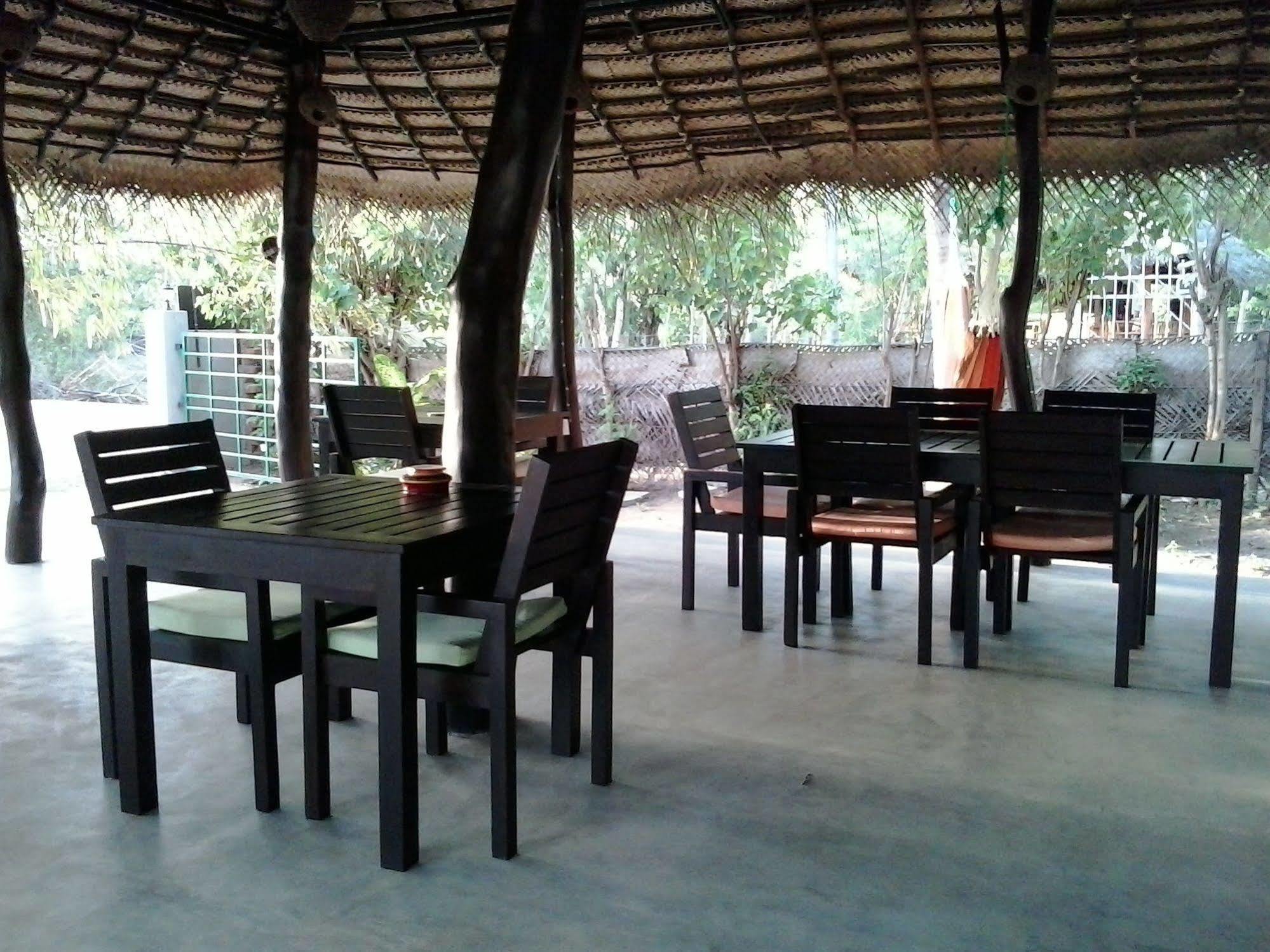 טנגלה Chillenjoy Cabanas & Restaurant מראה חיצוני תמונה