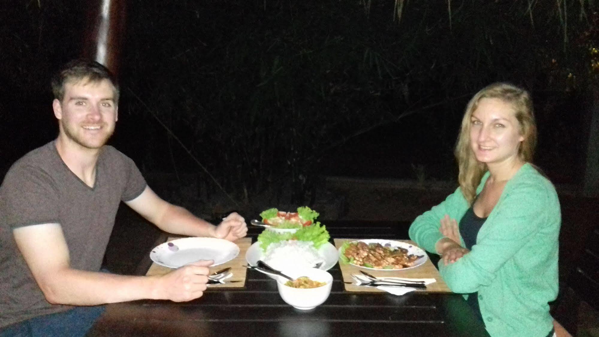 טנגלה Chillenjoy Cabanas & Restaurant מראה חיצוני תמונה